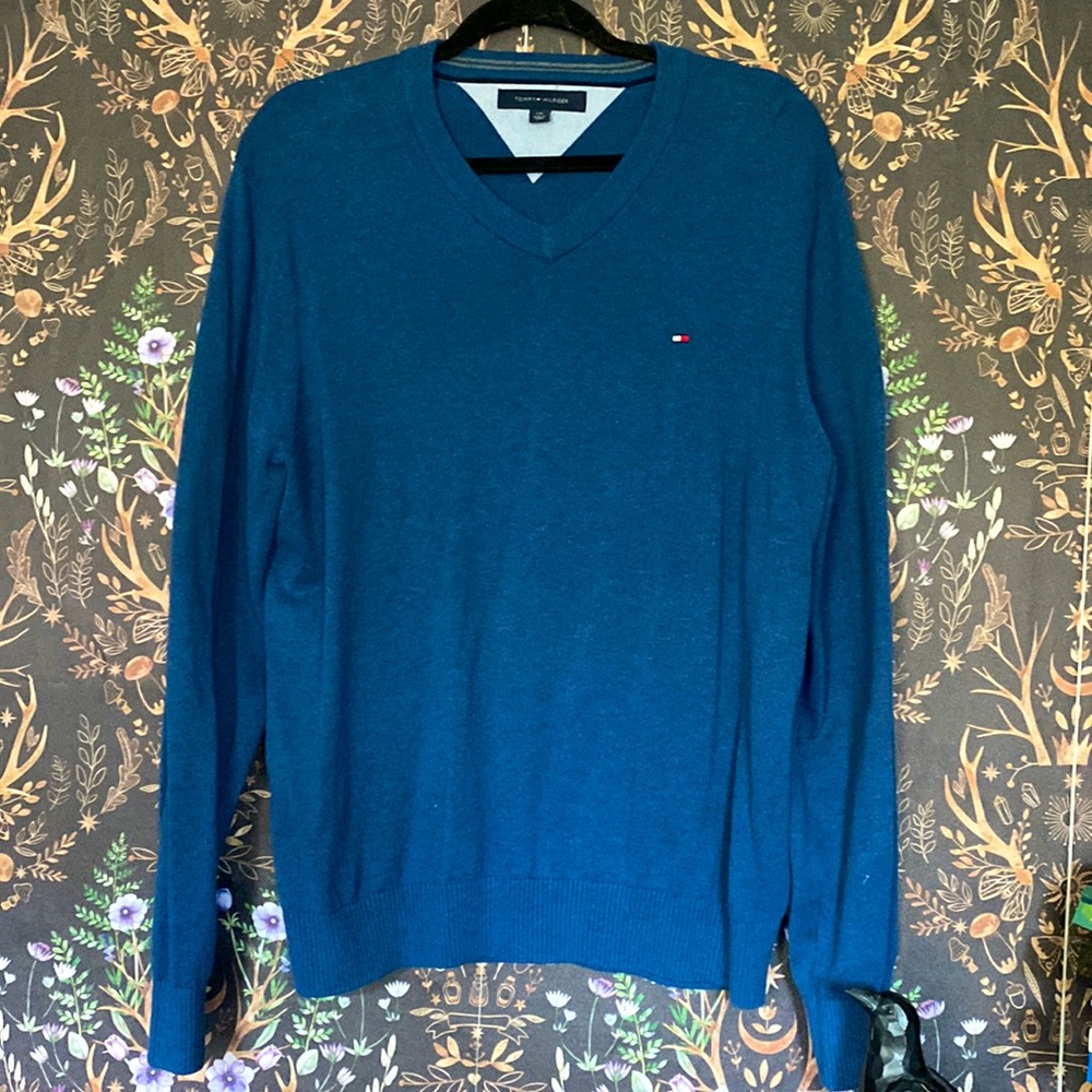Men’s Tommy Hilfiger Pullover Sweater, V neck